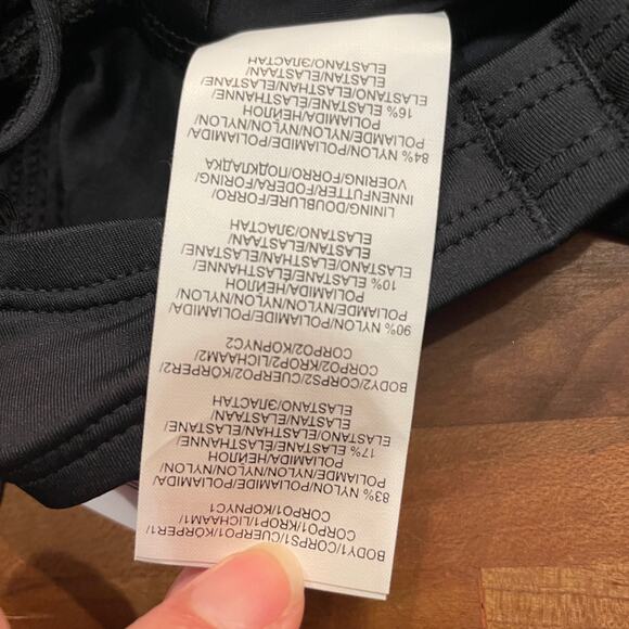 La Blanca BLACK Twist-Front Keyhole One-Piece Swimsuit Black 8 - Picture 10 of 11